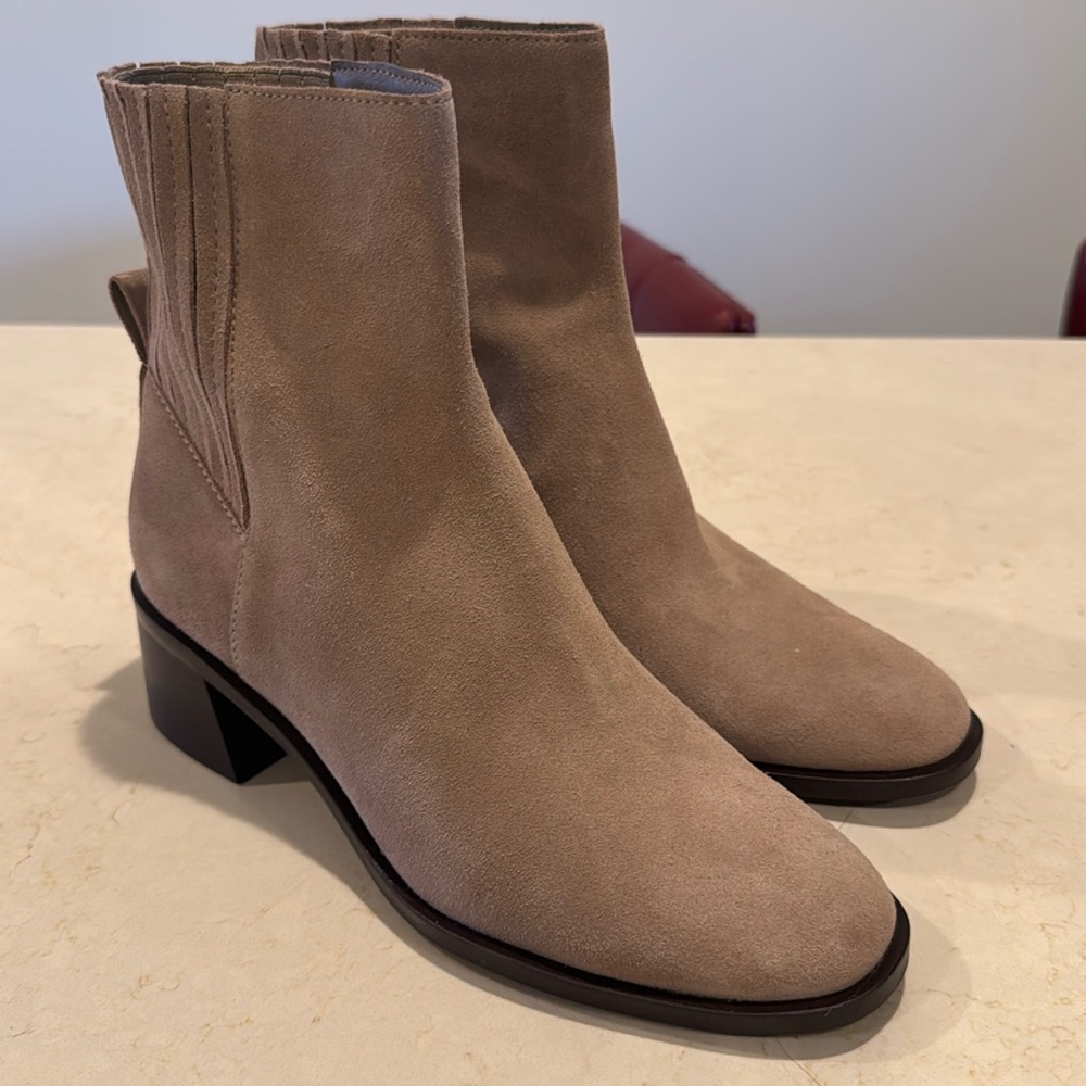 Dolce Vita Linny H20 Nude Suede Chelsea Booties